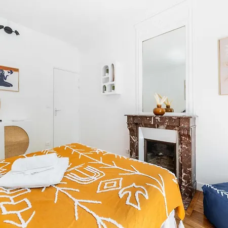 2 Pieces Refait Neuf Metro Jaures - Paris 19 - 4P - Flat-Guest Appartement Buitenkant foto